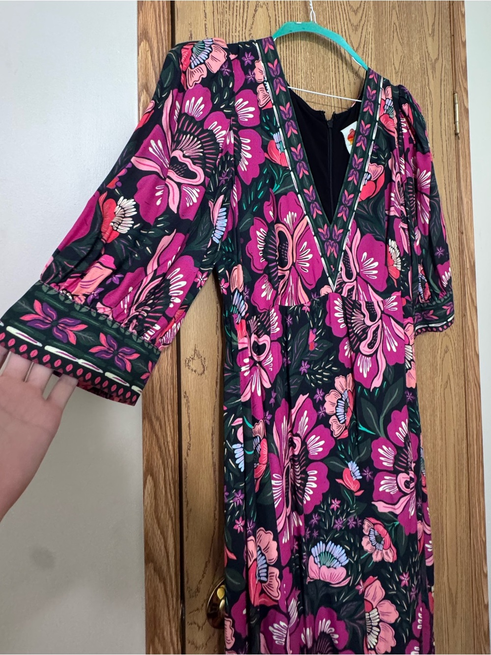 Farm Rio Floral Print Puff Sleeve Dress - Picture 3 of 16